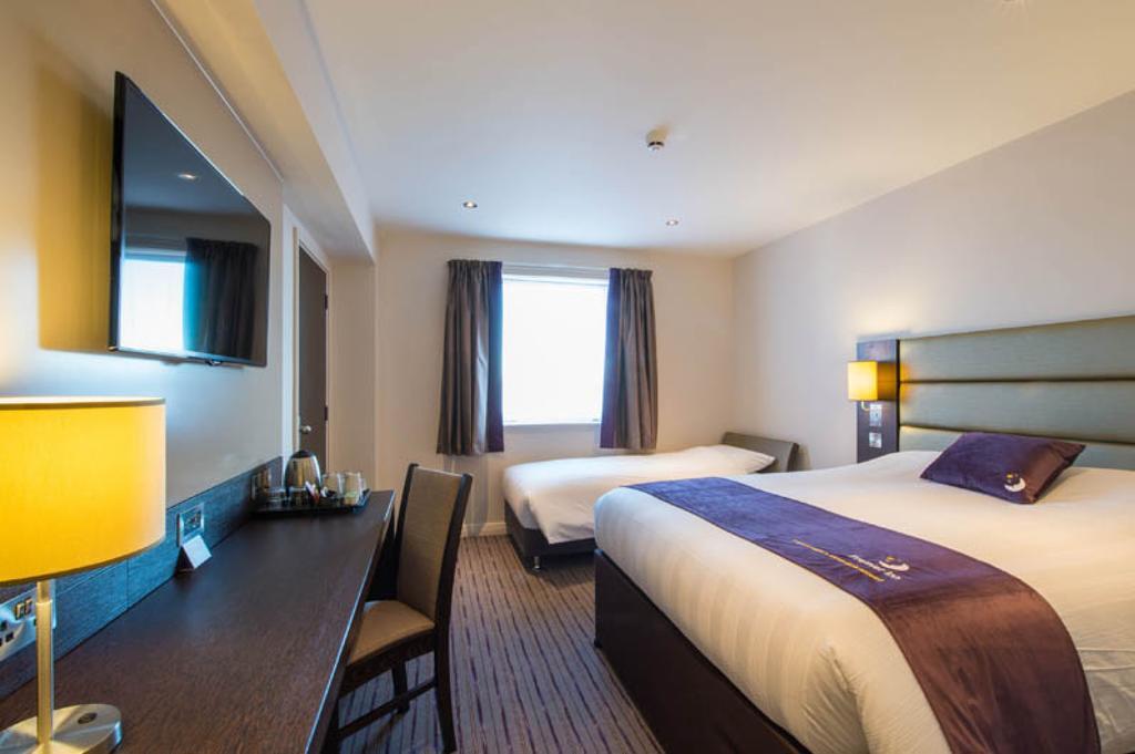 Premier Inn Dundee North الغرفة الصورة
